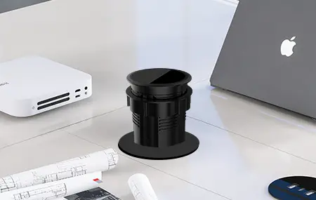 Višina namizne vtičnice je primerna